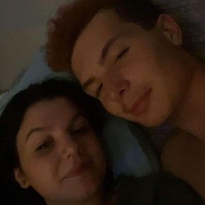 Meet your Posher, Derek